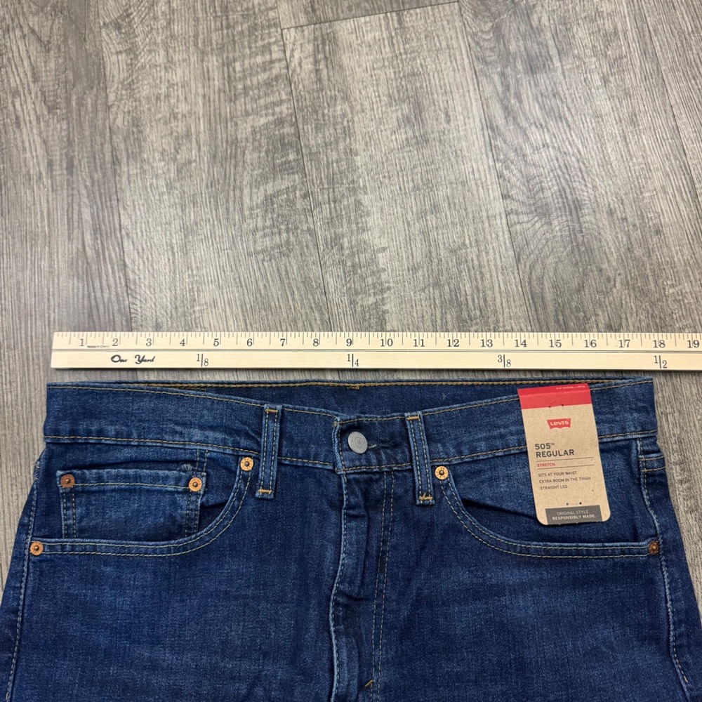 NEW Levi's 505 Mens Regular Fit Stretch Jeans Blue Denim Straight Leg Sz 34x3 - Picture 3 of 8
